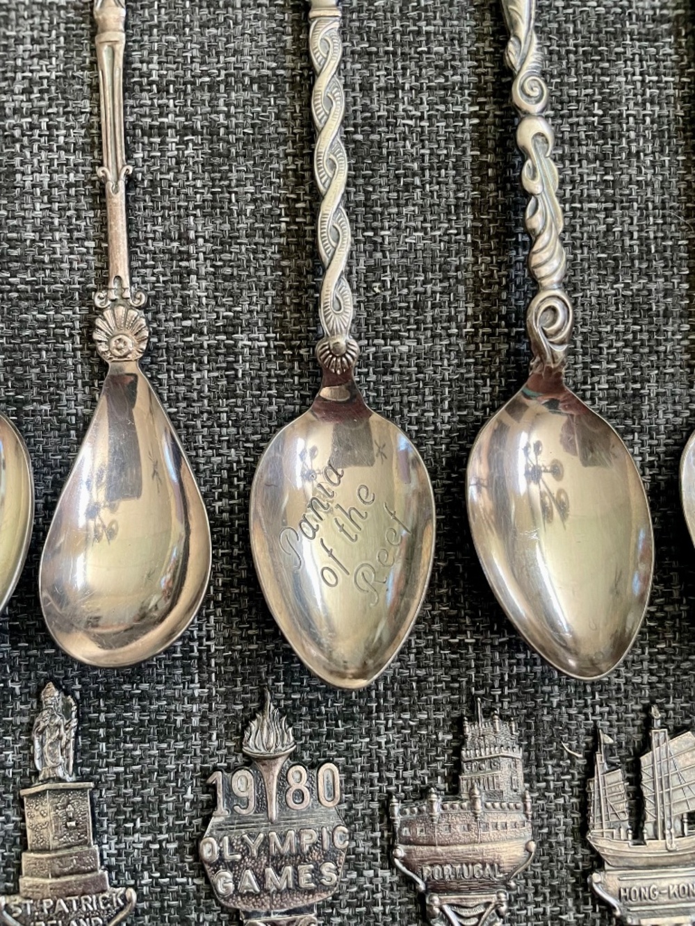 Lot of 29 ESPN Souvenir Travel Spoons - Picture 10 of 10
